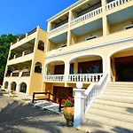 Fiori Hotel