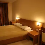 Studios Karavos