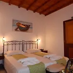 Nisiotiko House In Tinos Near The Beach