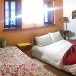 Traditional Rooms Karaouli