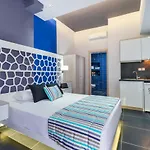 El Mare Luxurious Apartments