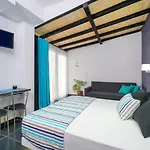 El Mare Luxurious Apartments