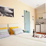 Selenaview Apartments