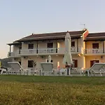 Vlachos Apartments