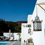 Mouras Resort