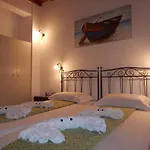 Nisiotiko House In Tinos Near The Beach