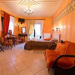 Hotel Melampous