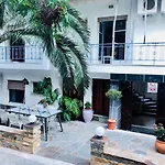 Hotel George