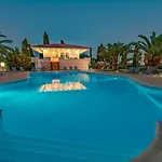 Maria\'S Resort