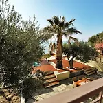 Lancaster Mansion By Travelpro Services Fourka Halkidiki