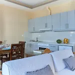 Fotoula Apts