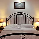 Aristotelis Traditional Guest House