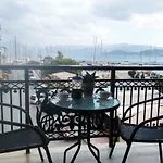 Relax Rooms & Apartments
