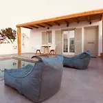 Aeris Suites