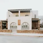 Augustis Suites