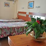 Mamouzelos Hotel Apartments