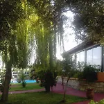 Nea Kydonia Suites & Studios