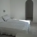 Karavas Apartments