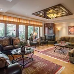 Selestina Boutique Hotel