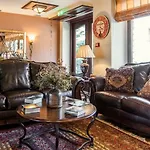 Selestina Boutique Hotel