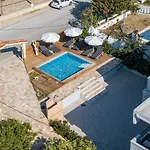 Yianna Studios