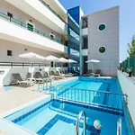 Manos Palace
