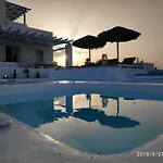 Santoxenia Luxury Villa