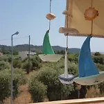 Lina Studios