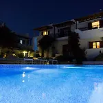 Dina Naxos Studios