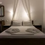 Dina Naxos Studios
