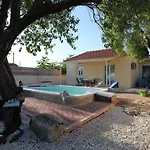 Le Paradis D\' Elli