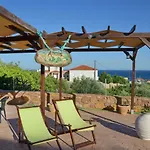 Anais Apartments