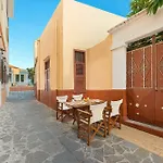 Sun\'S Island Suites