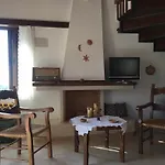 Dim Art Stone House