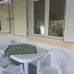 Roula\'S Rooms