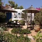 Sun Rock Apartments