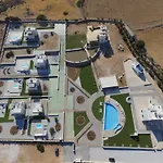 Pyrgaki Sun & Moon Luxury Suites