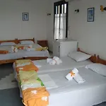 Pension Danaos