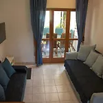Alexger Beach Front Deluxe House