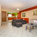 Grande Apartments II