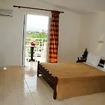 Studios Pahnis