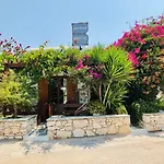 Batistas Apartments