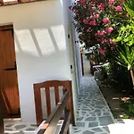 Batistas Apartments