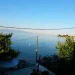 Balcony To Waves