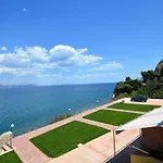 Kiveri Gems Houses