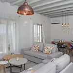 Villa Theros