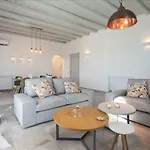 Villa Theros