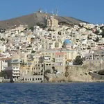 Apollonos Seafront Apartment