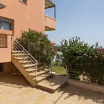 Comfortable House With Amazing View