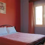Lakones View House
